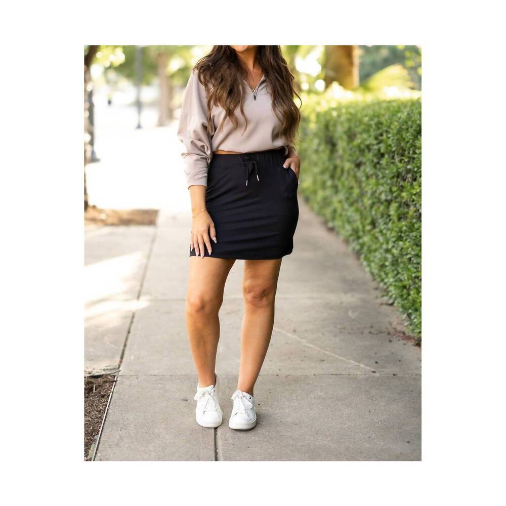 NEW JULIA ROSE kristina jogger skirt in black